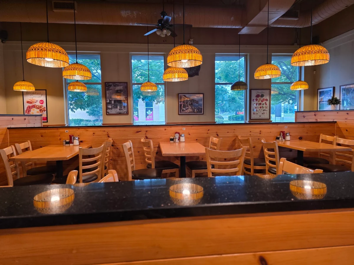 Vibe, Sunset Grill
