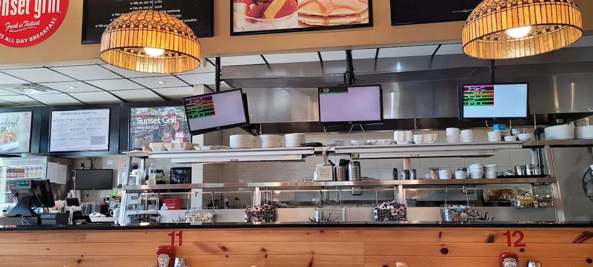Vibe, Sunset Grill
