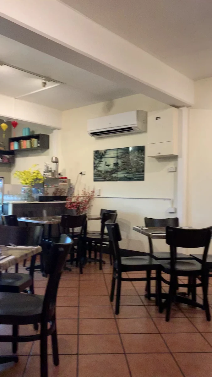 Vibe, Mr Saigon