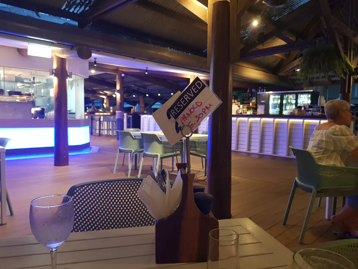 Vibe, 316 Bar & Bistro at Ramada Resort Port Douglas