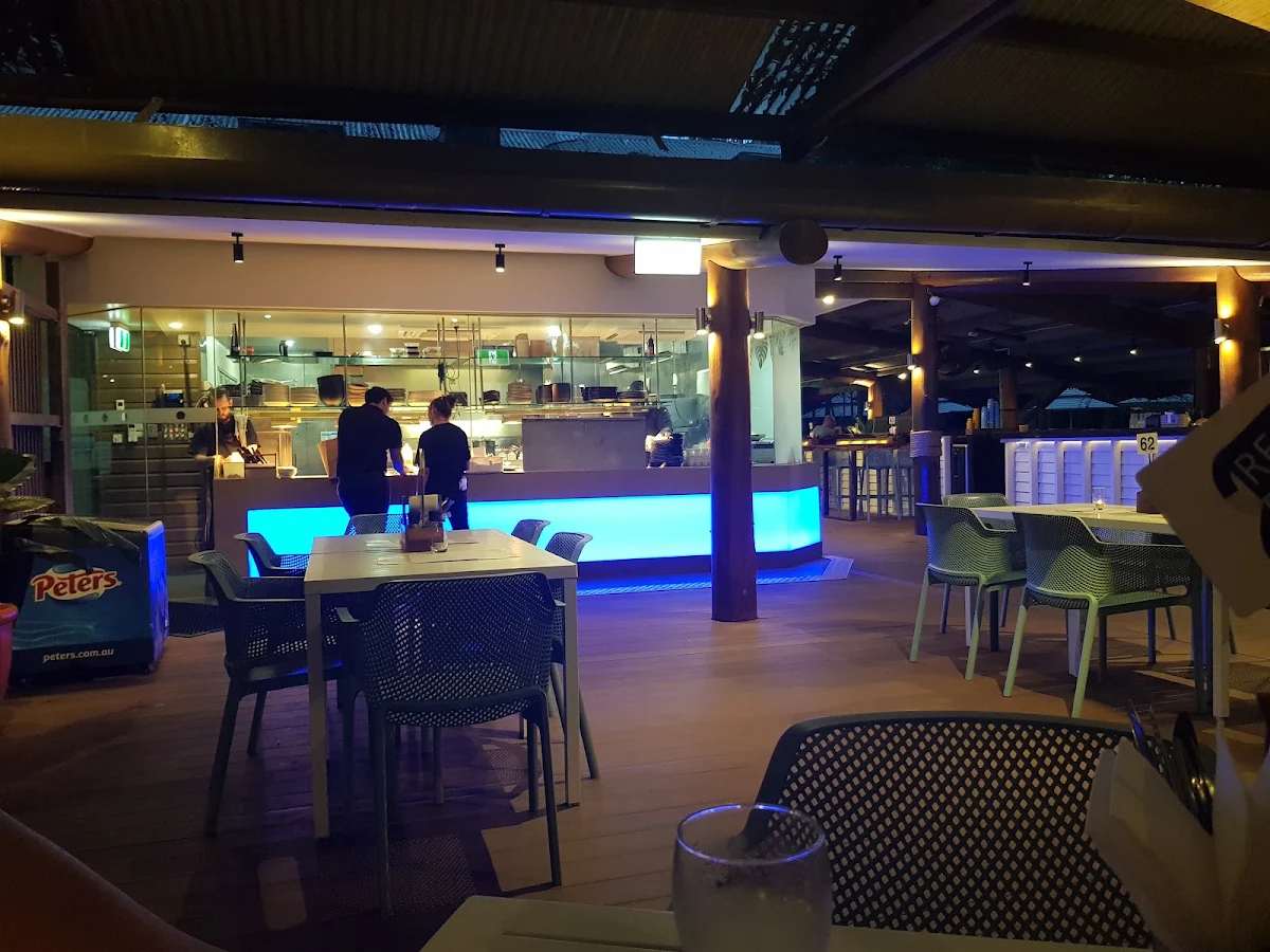 Vibe, 316 Bar & Bistro at Ramada Resort Port Douglas