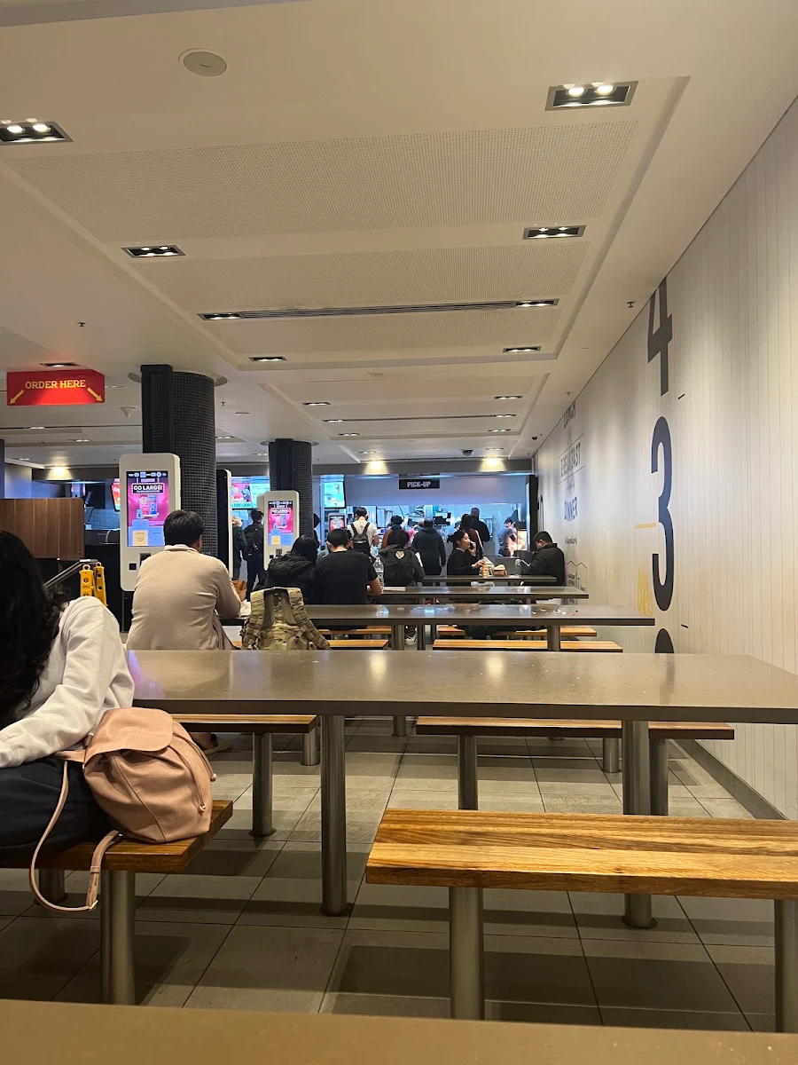 Vibe, McDonald's Plaza Metro George St