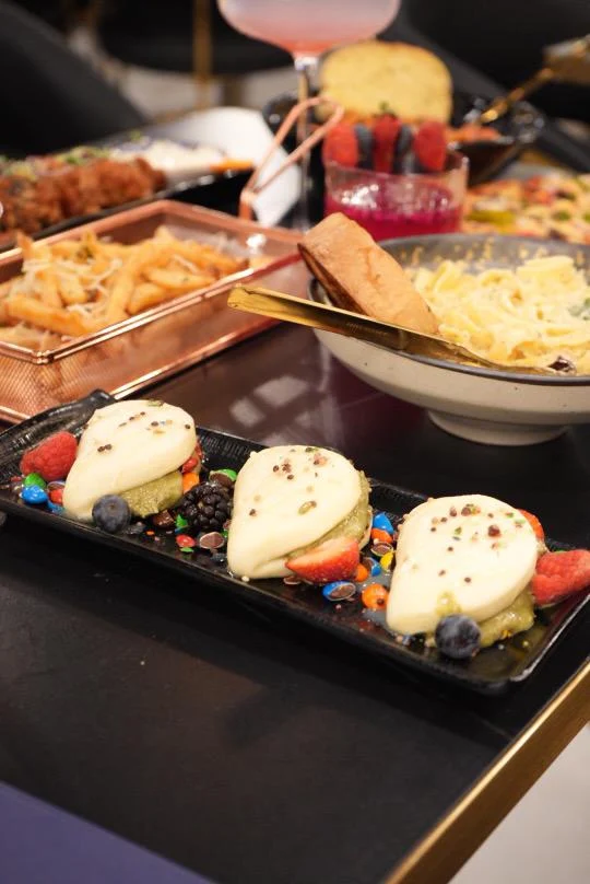 Food & drink, Mirage Lounge & Restaurant