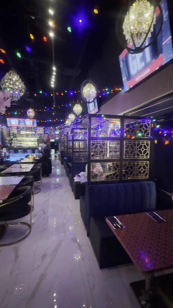 Vibe, Mirage Lounge & Restaurant