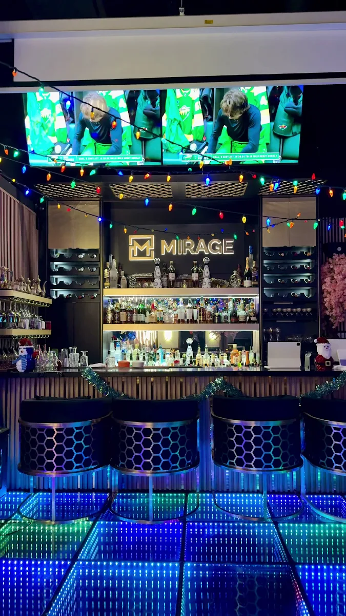 Vibe, Mirage Lounge & Restaurant