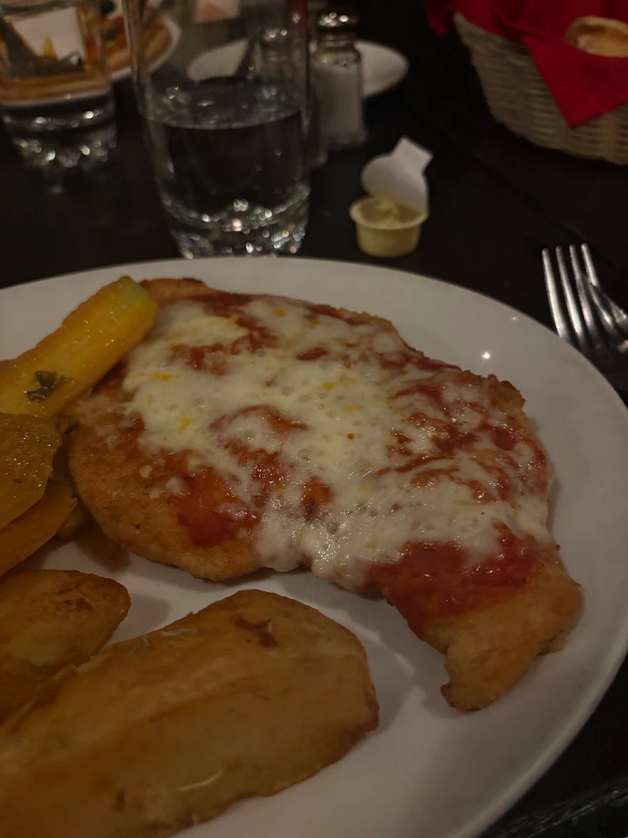 Food & drink, Trattoria Caffè Italia