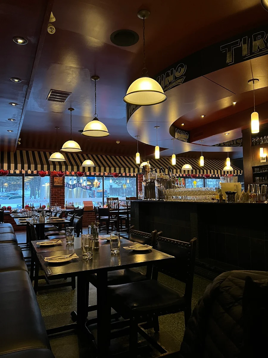 Vibe, Trattoria Caffè Italia