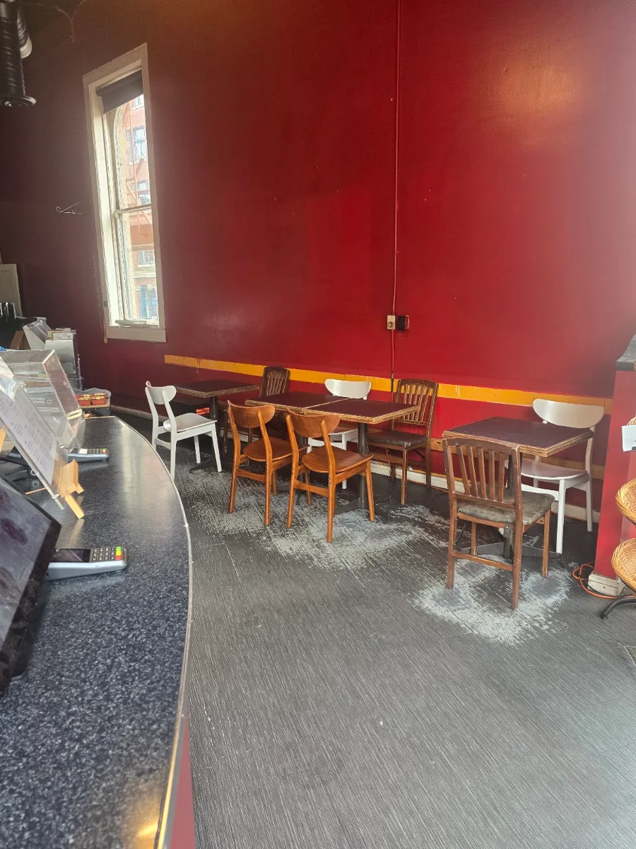 Vibe, Stega Eatery