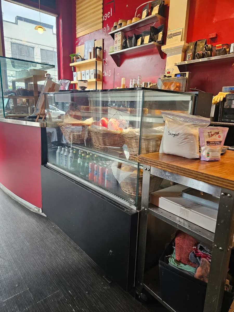 Vibe, Stega Eatery