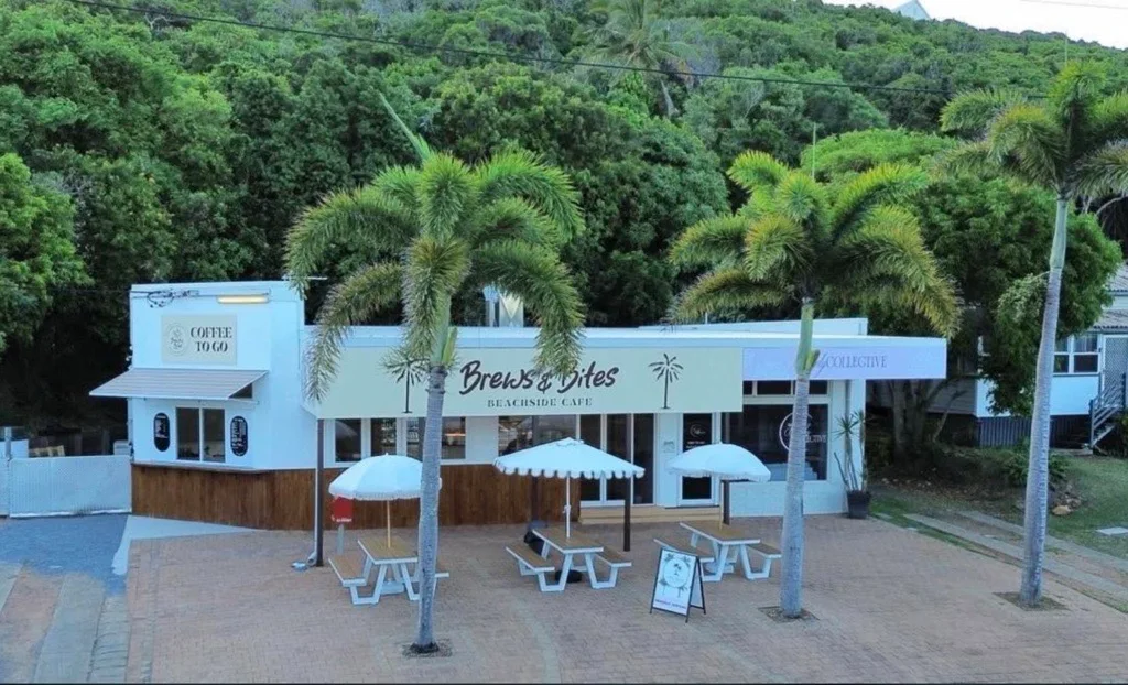 Vibe, Brews & Bites Beachside Cafe