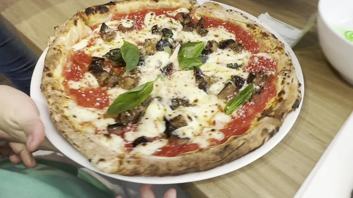 Food & drink, Via Napoli Pizzeria Lane Cove