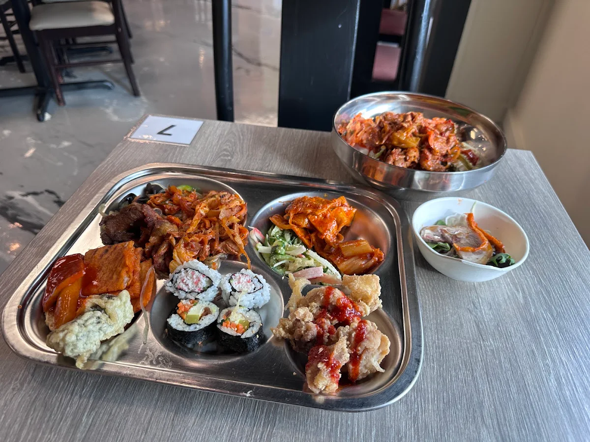 Food & drink, 🍱Gisa Sikdang 기사식당
