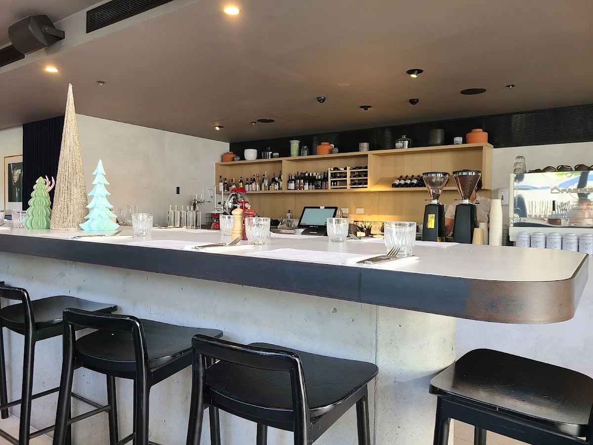 Vibe, Braddon Merchant