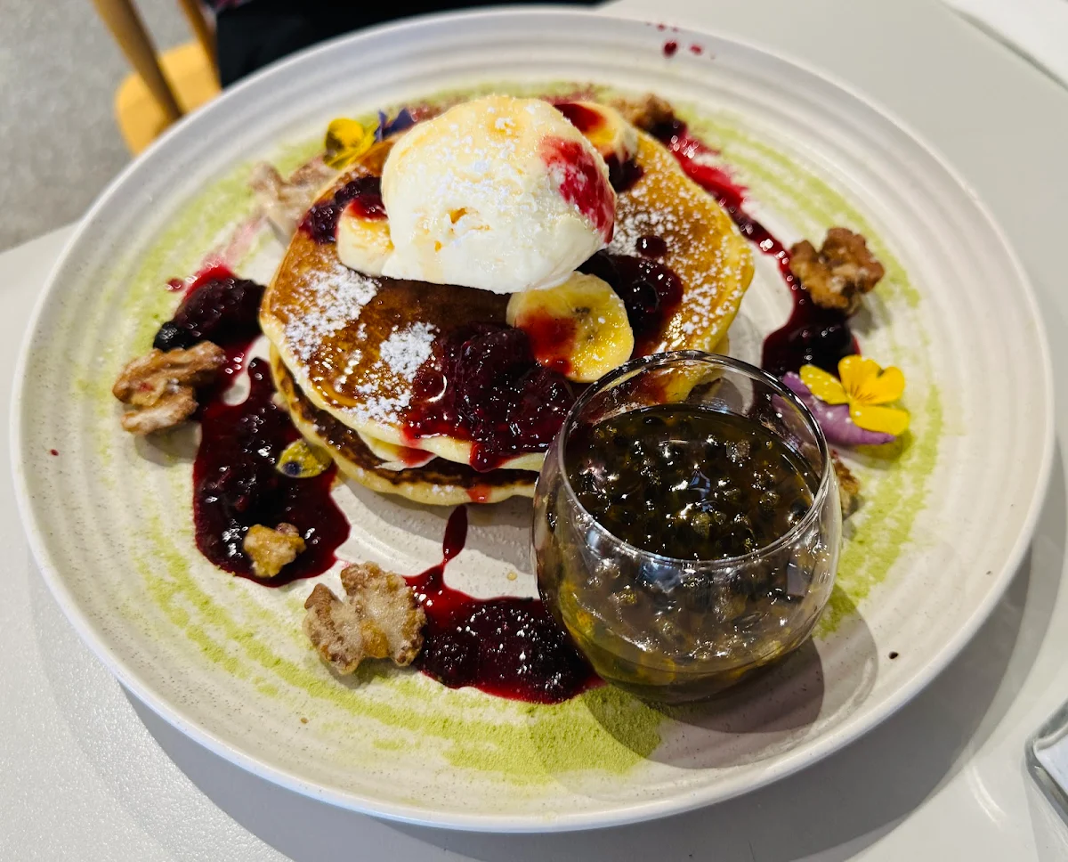 Food & drink, Degani Mernda Junction