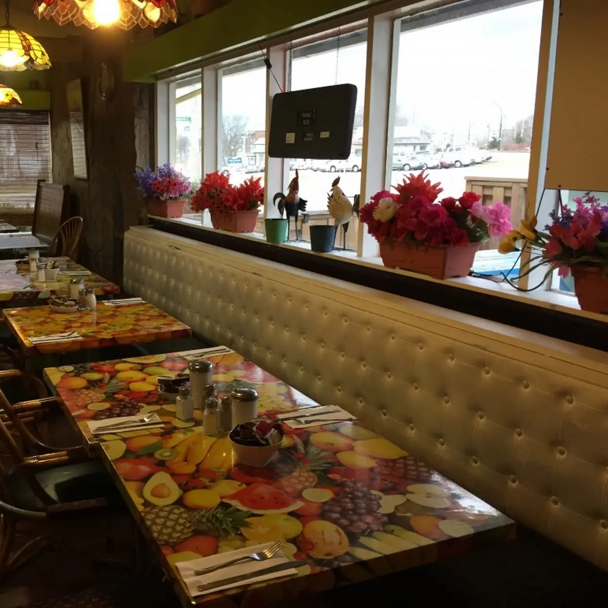 Vibe, Early Bird Restaurant