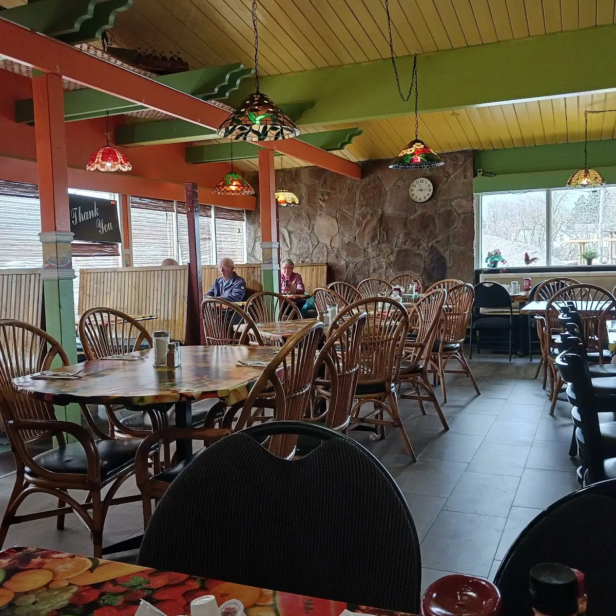 Vibe, Early Bird Restaurant