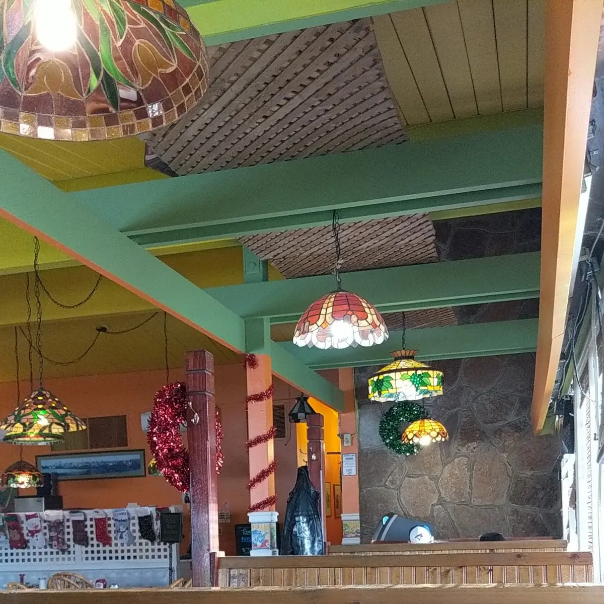 Vibe, Early Bird Restaurant
