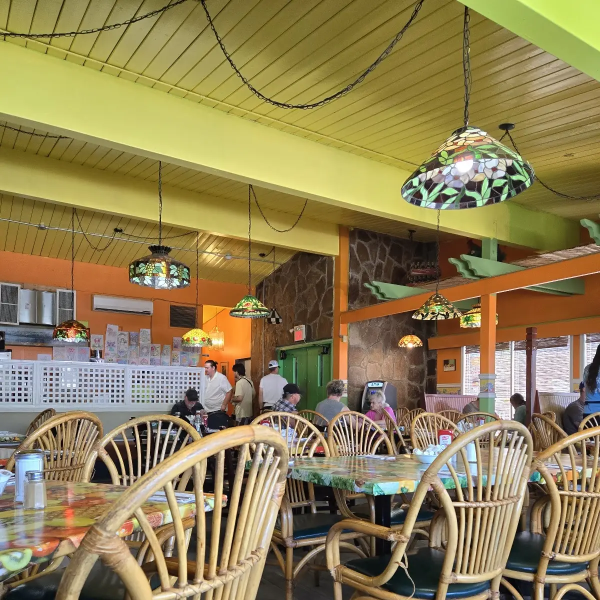 Vibe, Early Bird Restaurant