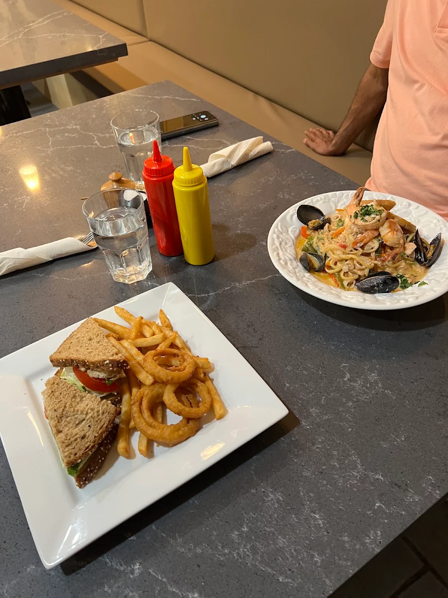 Food & drink, Medley Kitchen