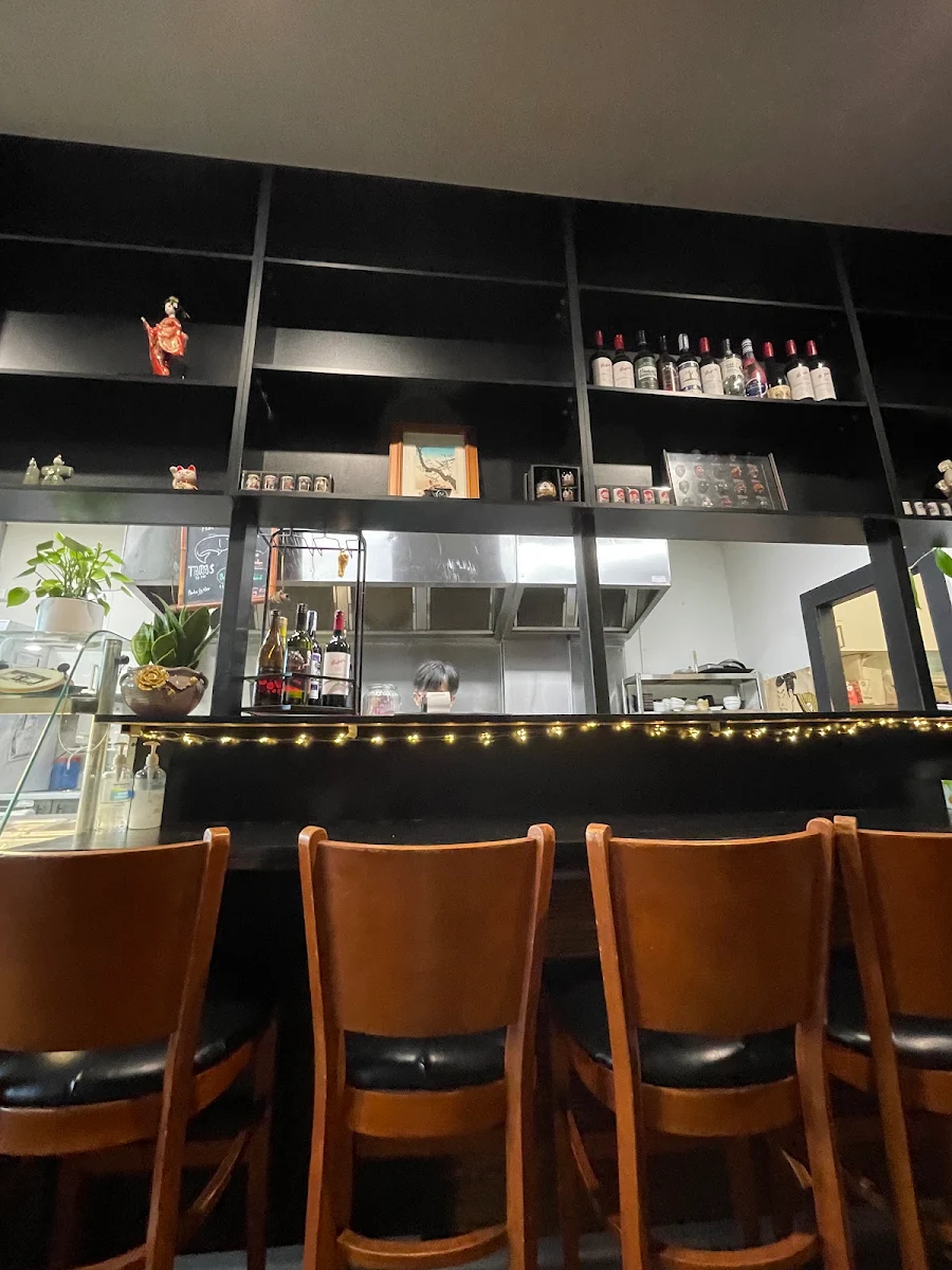 Vibe, Ebi Fine Foods