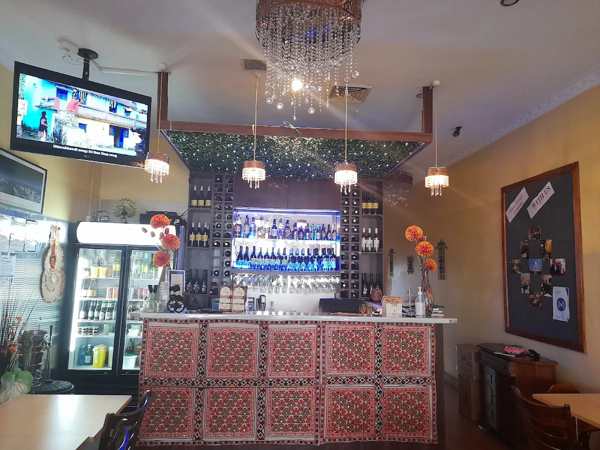Vibe, The Indian Hut -Indian and Nepalese Restaurant
