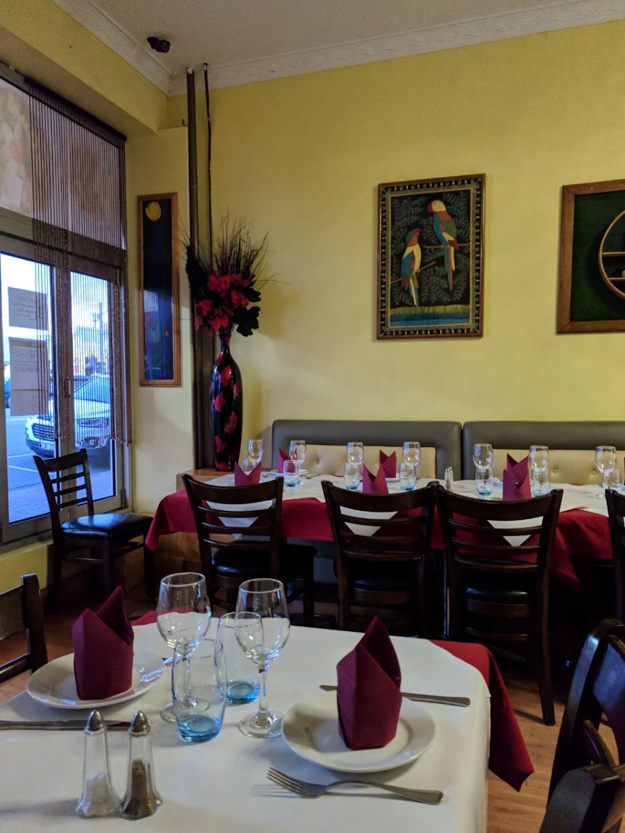 Vibe, The Indian Hut -Indian and Nepalese Restaurant