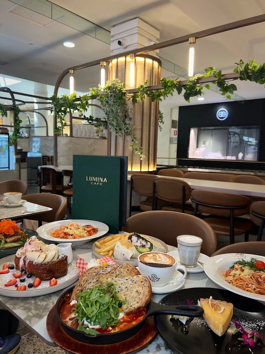 Food & drink, Lumina Cafe Castle towers
