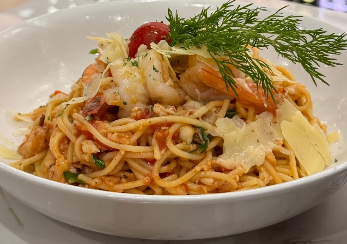 Food & drink, Lumina Cafe Castle towers