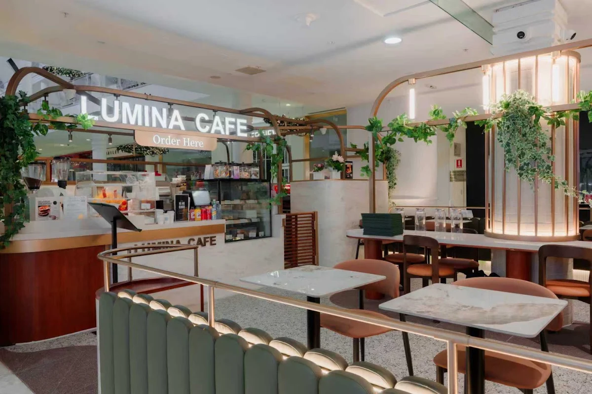 Vibe, Lumina Cafe Castle towers