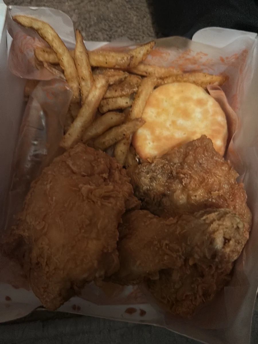 Food & drink, Popeyes Louisiana Kitchen