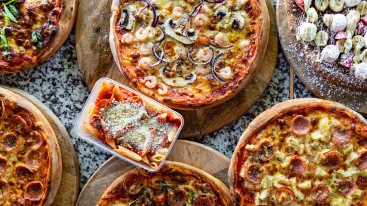 Food & drink, Funky Feast Altona (24hrs) - Pizza | Pasta | HSP | Kebab