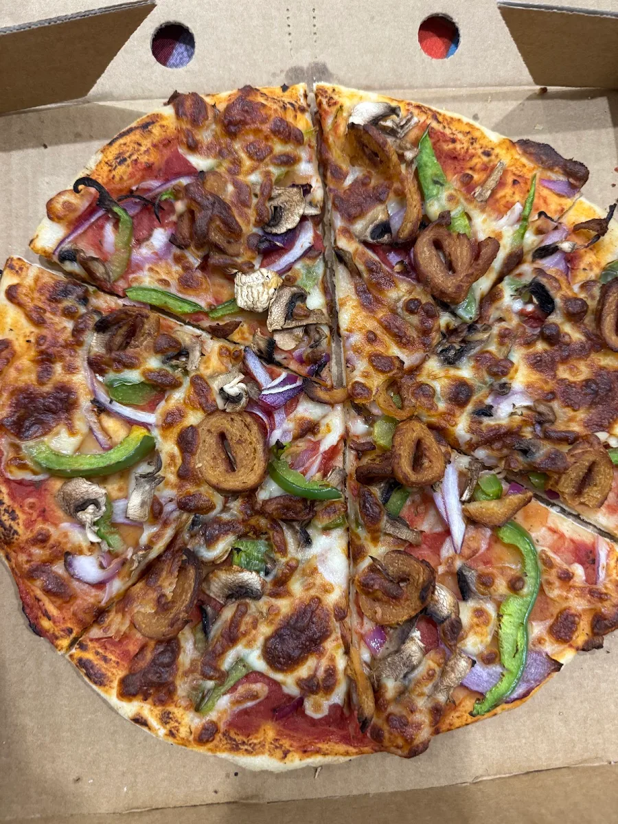 Food & drink, Funky Feast Altona (24hrs) - Pizza | Pasta | HSP | Kebab