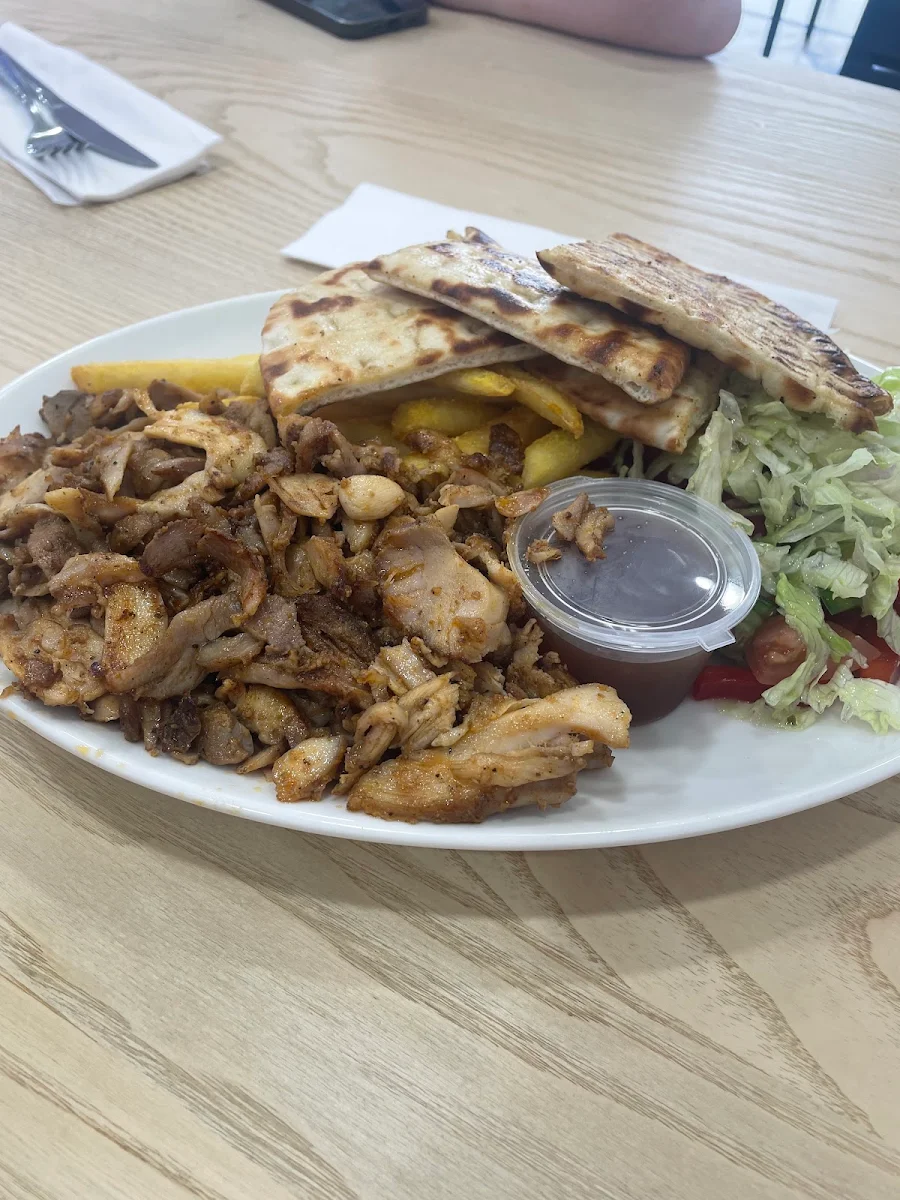 Food & drink, Ozi Yiros
