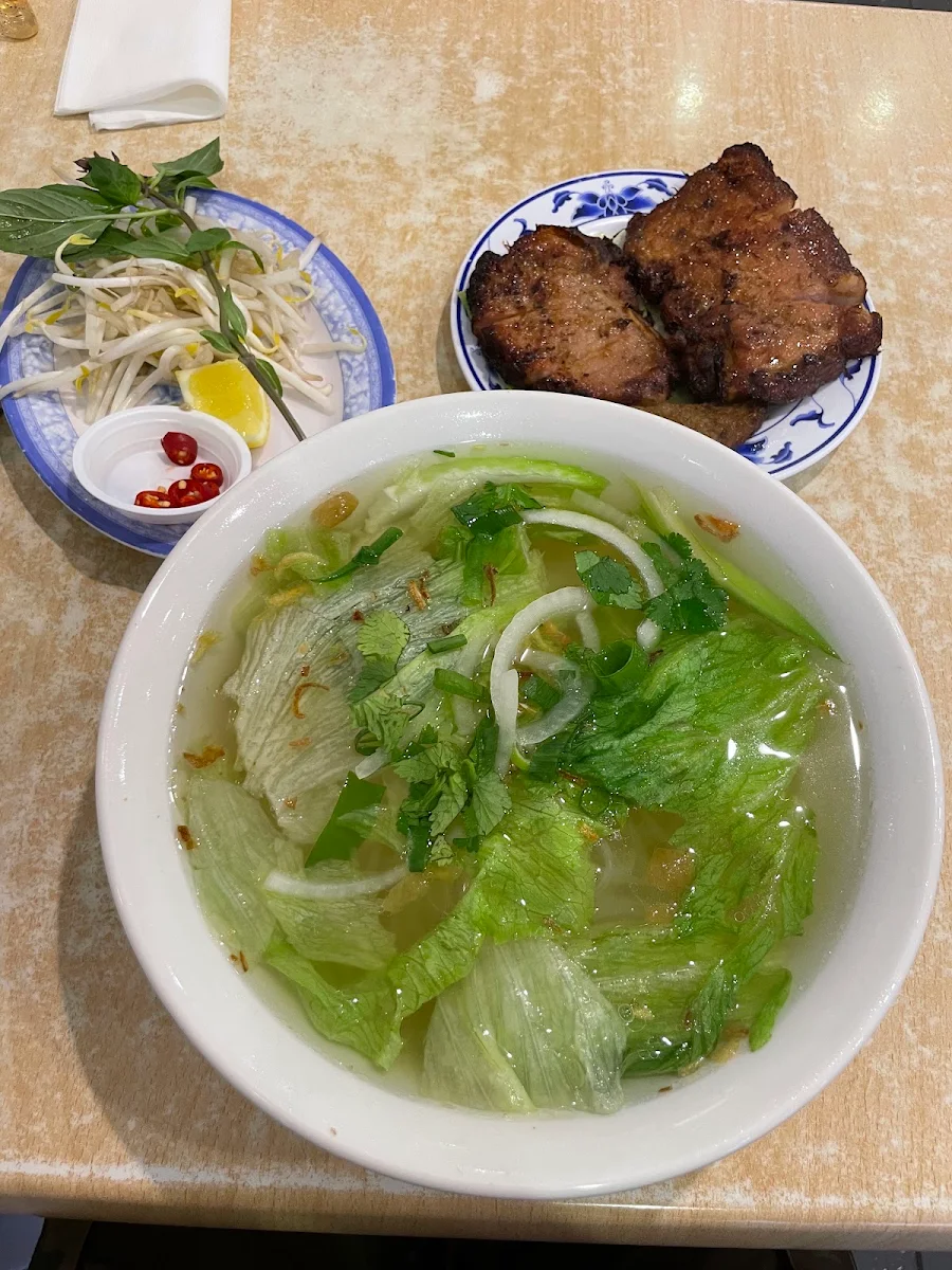 Food & drink, Pho Hien Vuong Pasteur