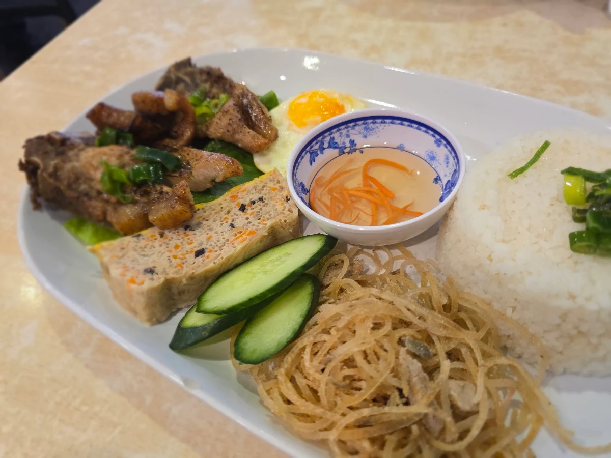 Food & drink, Pho Hien Vuong Pasteur