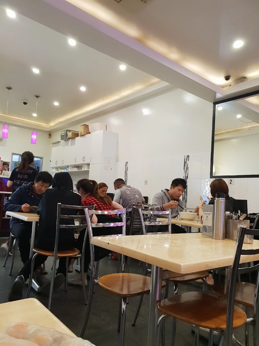 Vibe, Pho Hien Vuong Pasteur