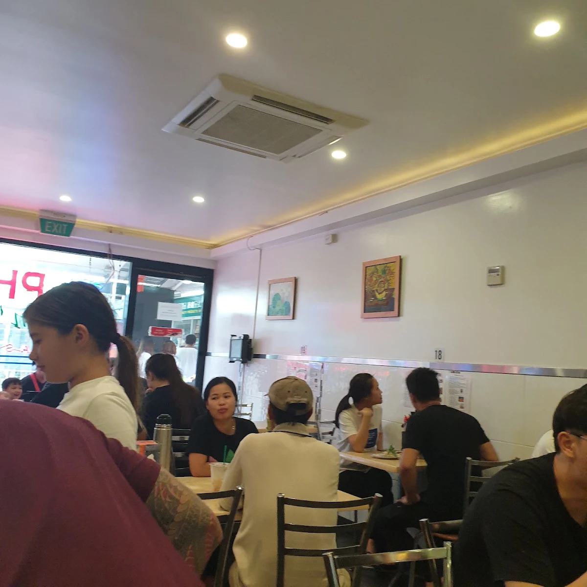 Vibe, Pho Hien Vuong Pasteur