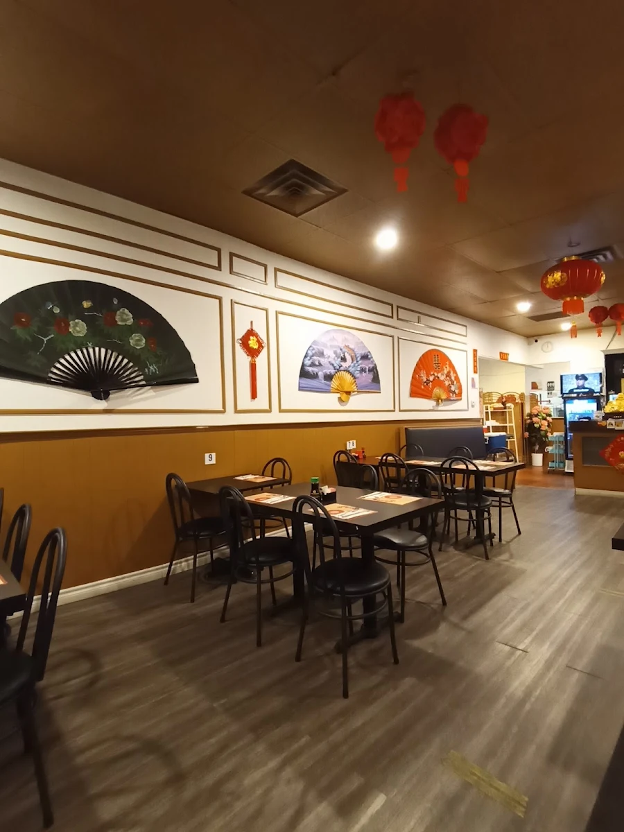 Vibe, Lucky Kitchen Buffet