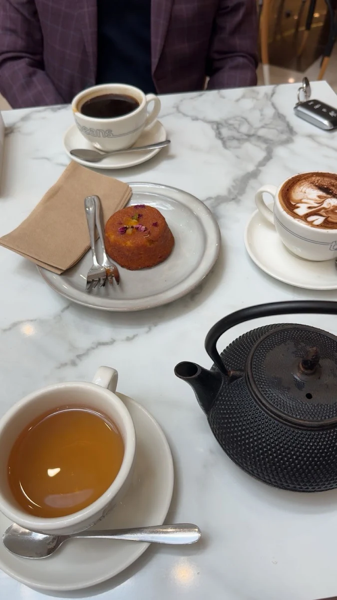 Food & drink, Three Beans Macquarie Centre