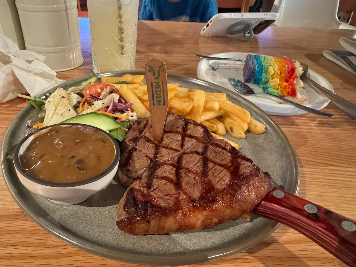 Food & drink, Bracken Ridge Tavern