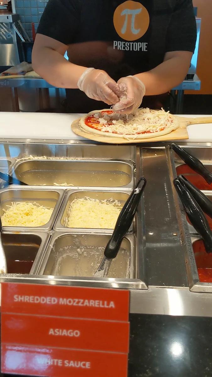 Food & drink, PrestoPie Pizzeria