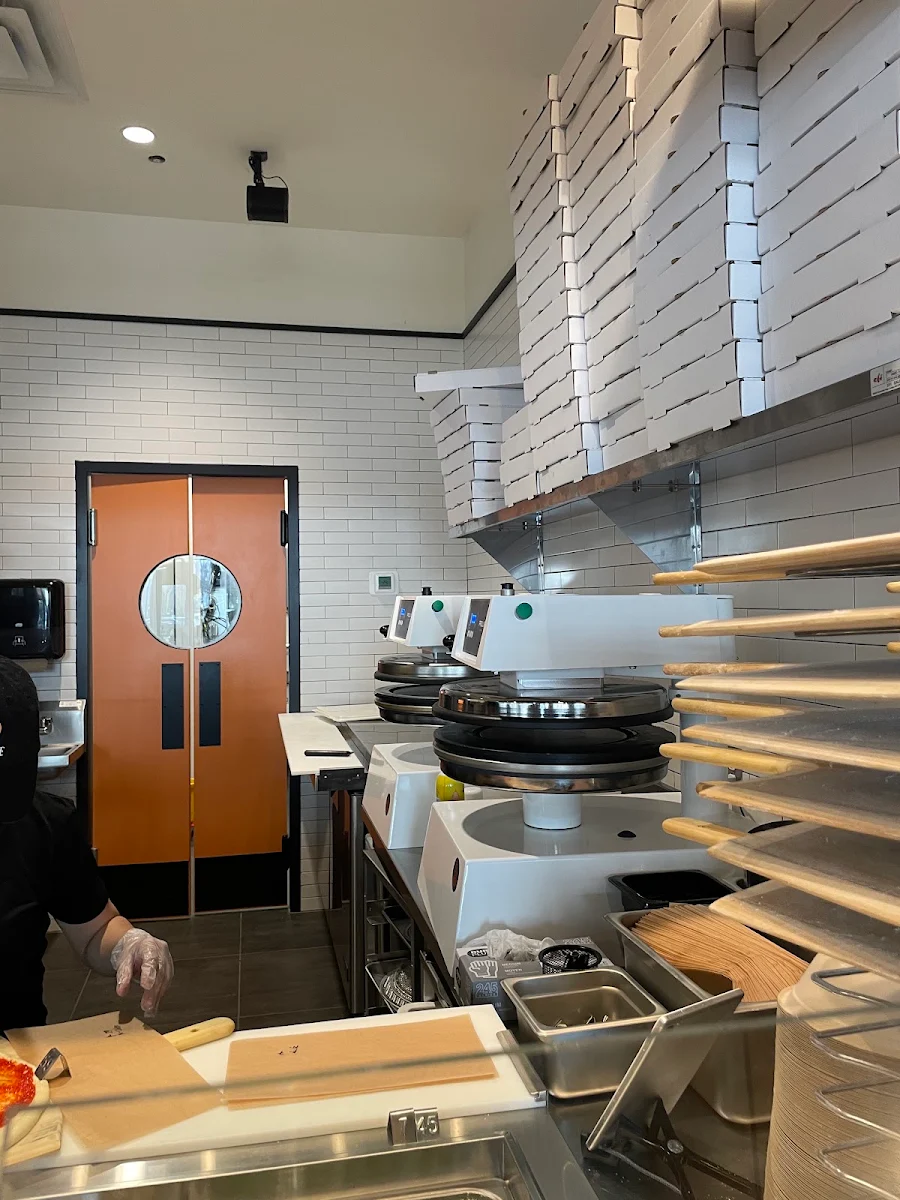 Vibe, PrestoPie Pizzeria