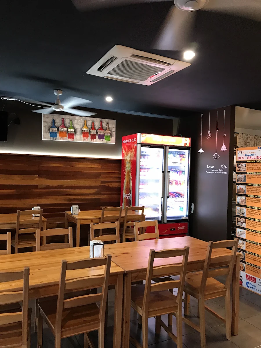 Vibe, Kumo Japanese Cuisine