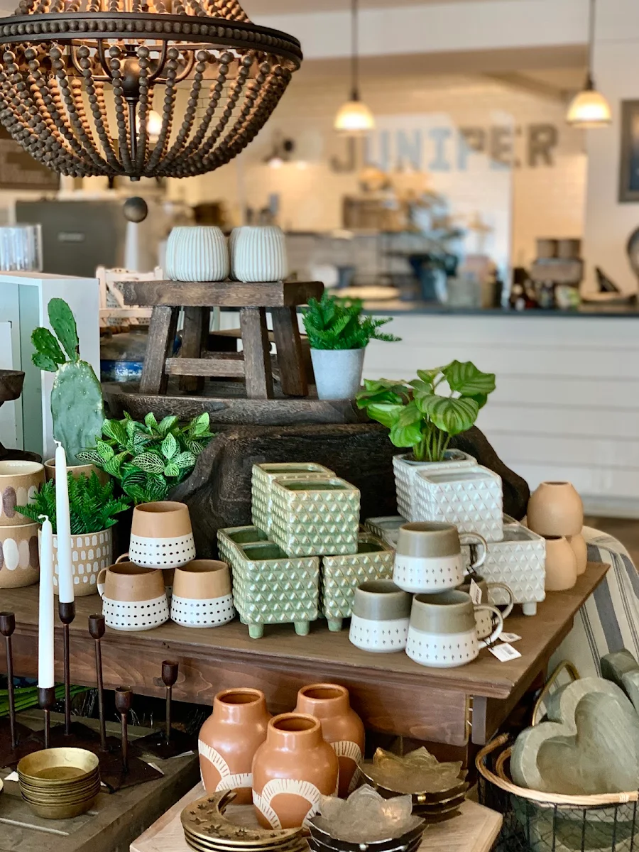 Food & drink, Bistro Boutique Juniper