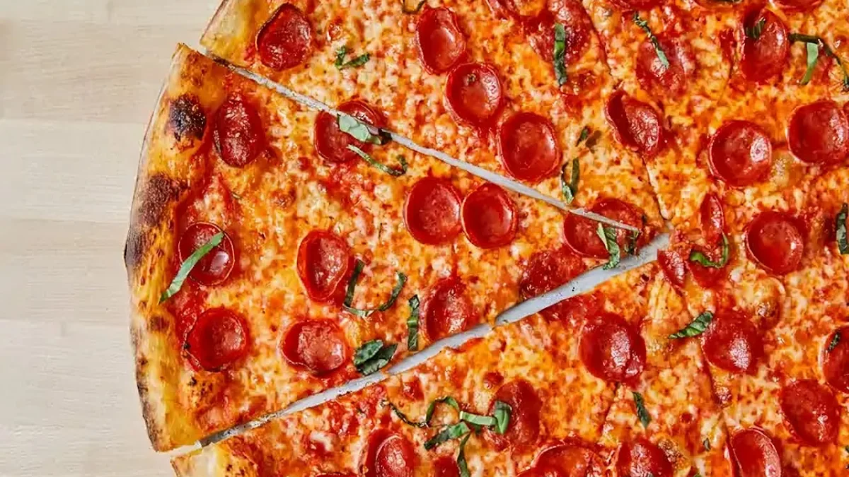Food & drink, Rocky Lake Pizza and Convenience