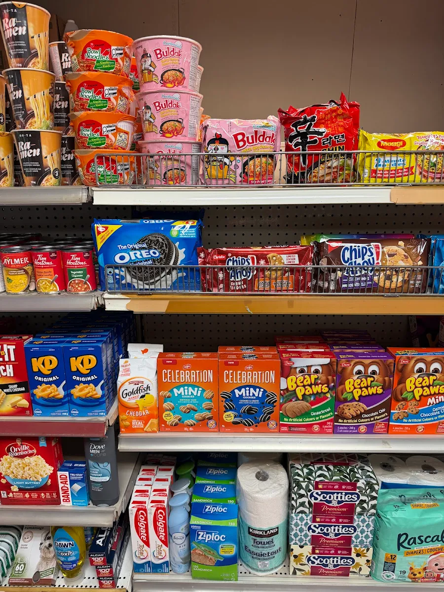 Food & drink, Rocky Lake Pizza and Convenience