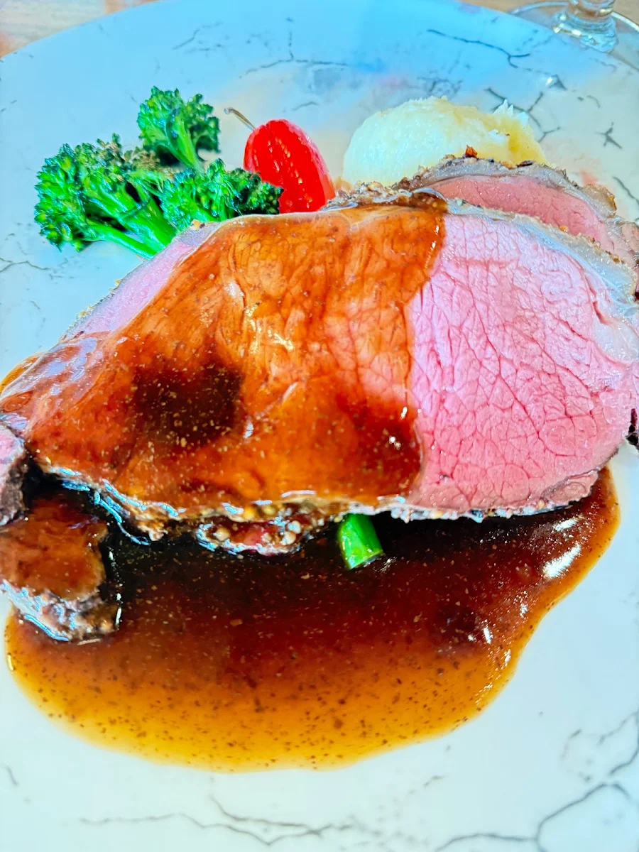 Food & drink, Burnaby Mountain Restaurant