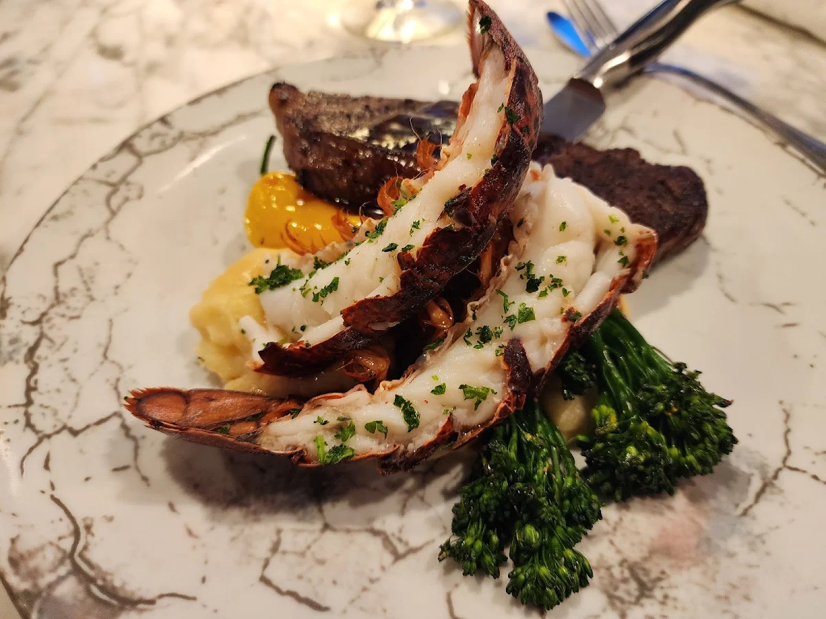 Food & drink, Burnaby Mountain Restaurant