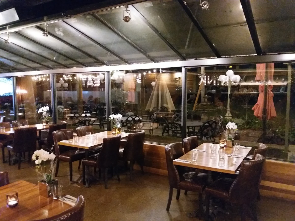 Vibe, Burnaby Mountain Restaurant