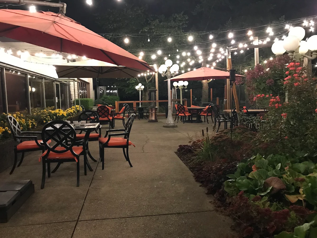 Vibe, Burnaby Mountain Restaurant